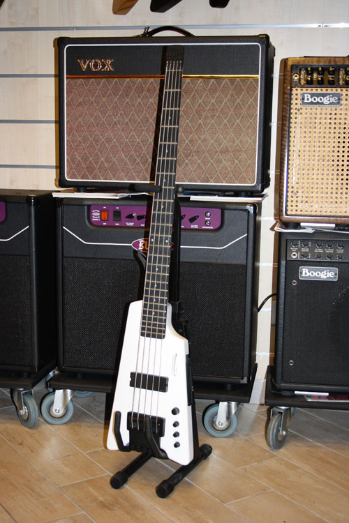 Steinberger Synapse XS-15FPA Custom Bass Arctic White | Centro