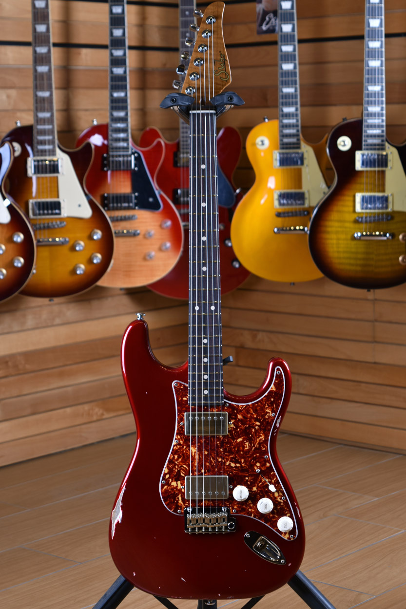 Suhr Classic S Antique Limited Edition Roasted Flame Maple Neck