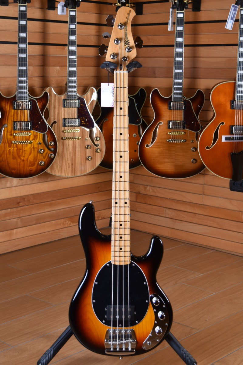 Music Man Retro 70s Stingray Sunburst | Centro Chitarre