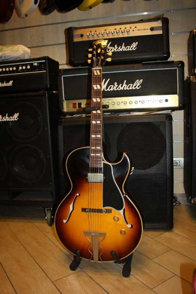 Gibson Custom Shop ES-175 1959 Reissue V.O.S. Vintage Burst
