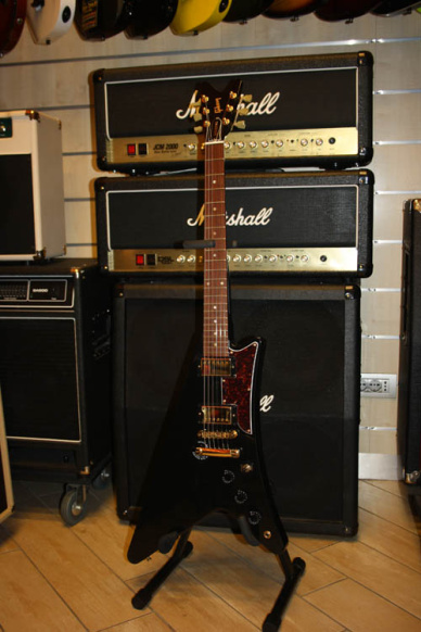 Gibson Moderne Ebony