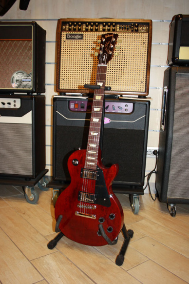 Gibson Les Paul Studio Wine Red Chrome Hardware