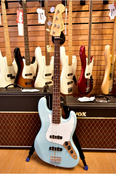 Fender Japan FSR Classic '60 Jazz Bass Sonic Blue