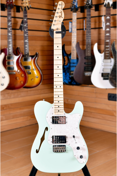 Fender Special Edition '72 Telecaster Thinline Maple Fingerboard Surf Green
