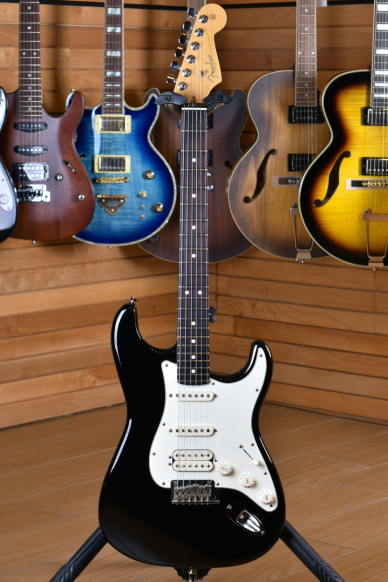 Fender American Standard Stratocaster HSS Black