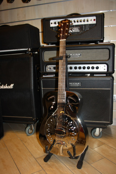 Fender FR-55 Hawaiian Resonator Dobro