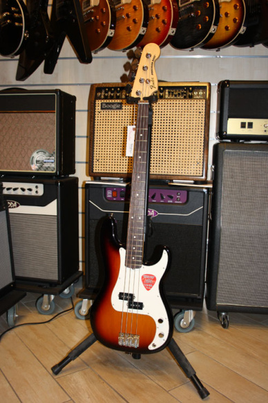 Fender American Special Precision Bass Rosewood 3 Tone Sunburst