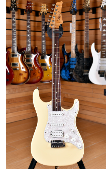 Agostin Custom Guitars Classic S HSS Alder Flamed Roasted Maple Rosewood Fingerboard Vintage White