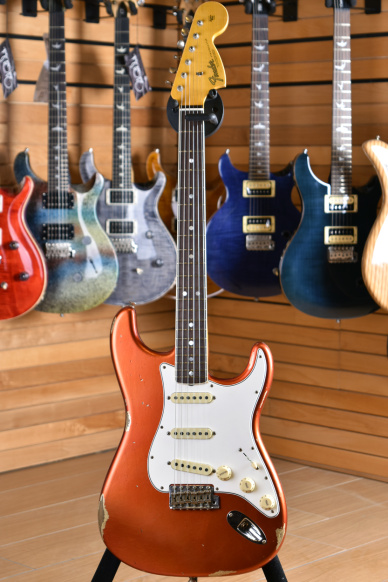 Fender Custom Shop Stratocaster '67 Relic Rosewood Fingerboard Super Faded Aged Candy Apple Red