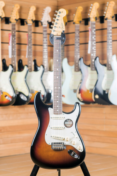 Fender American Standard Stratocaster Rosewood Neck 3 Color Sunburst 2012