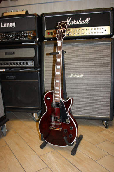 Gibson Les Paul Classic Custom Wine Red