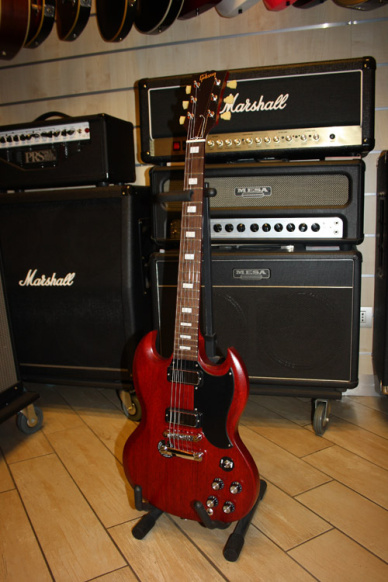 Gibson SG Special '70 Tribute Satin Cherry