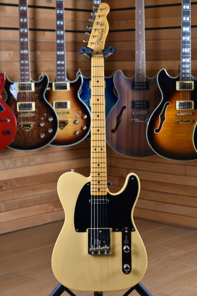 Fender Custom Shop Telecaster ‘52 LCC Lush Closet Classic Maple Neck Nocaster Blonde