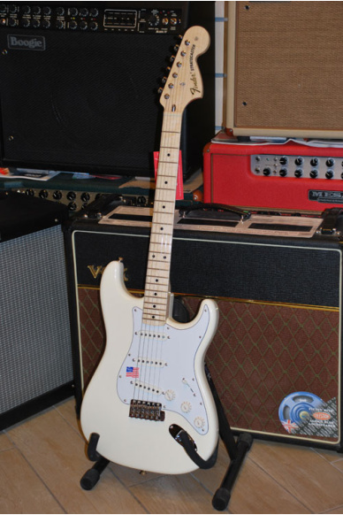 Fender American Vintage Stratocaster '70 Maple Neck Olympic White