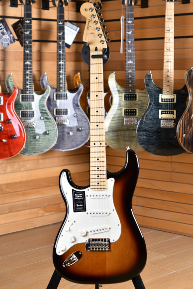 Fender Player Series Lefty Stratocaster Maple Neck 3 Color Sunburst