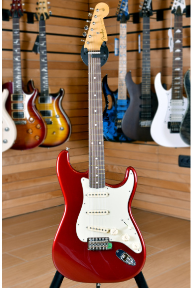Fender Mexico Classic Series Stratocaster '60s Candy Apple Red