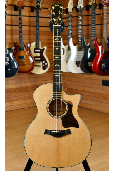 Taylor 614CE W/ES2 ( In OMAGGIO con l'acquisto di questa chitarra una Baby Taylor )