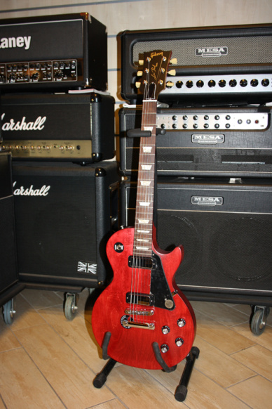 Gibson Les Paul Studio '70 Tribute Satin Cherry