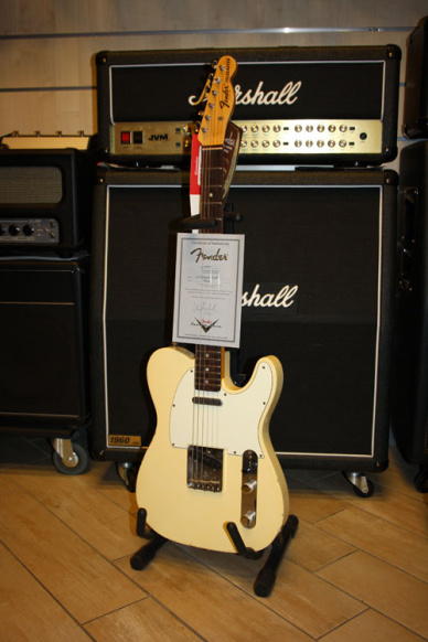 Fender Custom Shop Telecaster '67 Relic Maple Neck Aged White