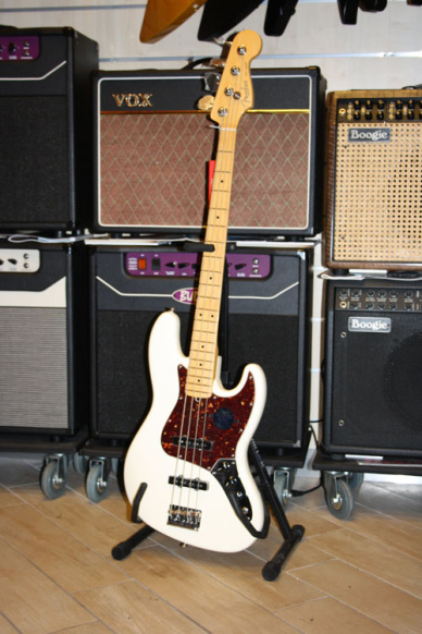 Fender American Standard Jazz Bass Maple Neck Olympic White 2008
