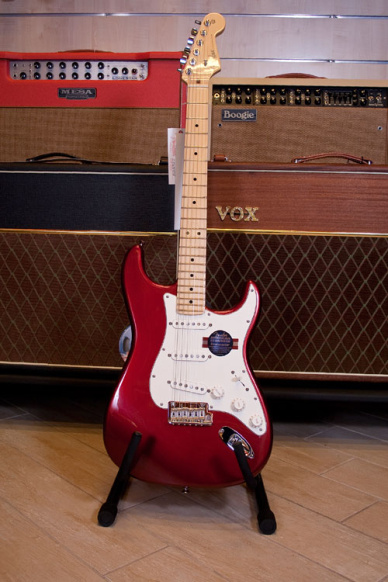 Fender American Standard Stratocaster Maple Neck CandyCola 2008