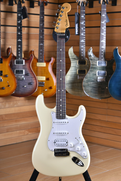 Fender Custom Shop Stratocaster '60 NOS HSS Rosewood Fingerboard Vintage White ( Custom Order )