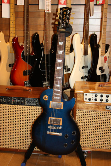 Gibson Les Paul Studio 2015 Manhattan Midnight With GeForce