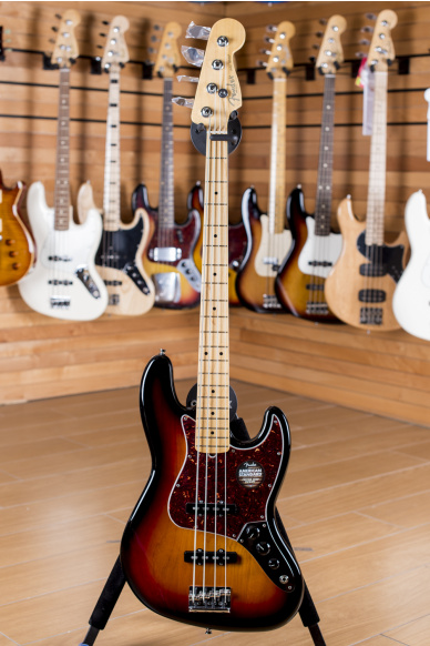Fender American Standard Jazz Bass 2012 Maple Fingerboard 3 Colour Sunburst