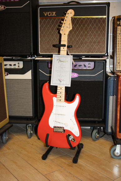 Fender Custom Shop Stratocaster '56 NOS Maple Neck Fiesta Red