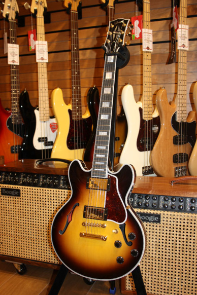 Gibson Custom Memphis ES-359 Vintage Sunburst