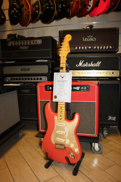 Fender Custom Shop Stratocaster '56 Limited Edition Fiesta Red Namm 2011