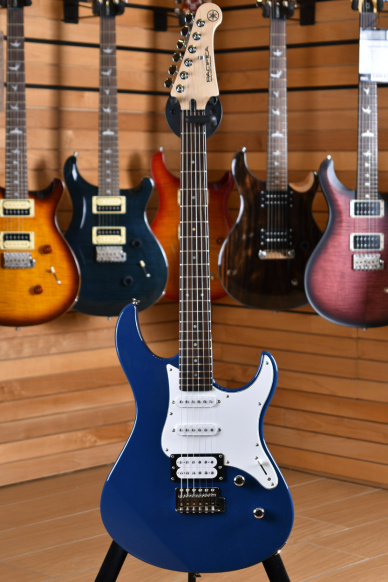 Yamaha Pacifica 112VUBL United Blue