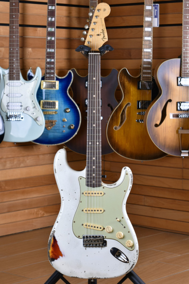 Fender Custom Shop Stratocaster '61 Masterbuilt Jason Smith Olympic White over 3 Tone Sunburst