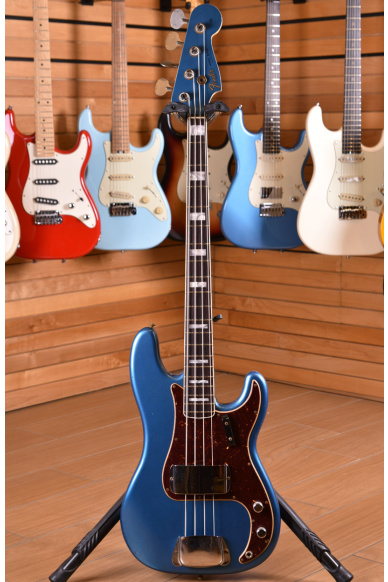 Fender Custom Shop Limited Edition Precision Bass Rosewood Fingerboard Aged Lake Placid Blue Matched Headstock