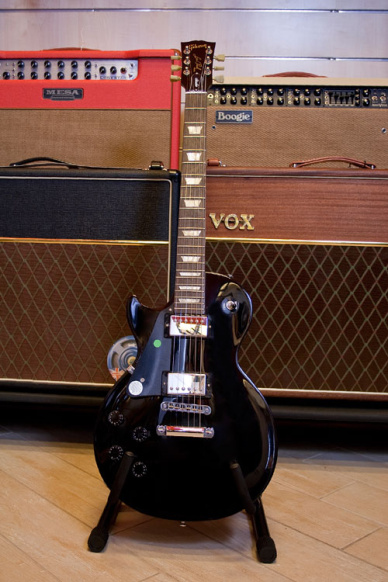 Gibson Les Paul Studio Ebony Chrome Lefty