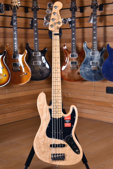 Fender American Professional 2017 Jazz Bass V Maple Fingerboard Natural