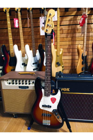 Fender American Special Jazz Bass Rosewood 3 Tone Sunburst