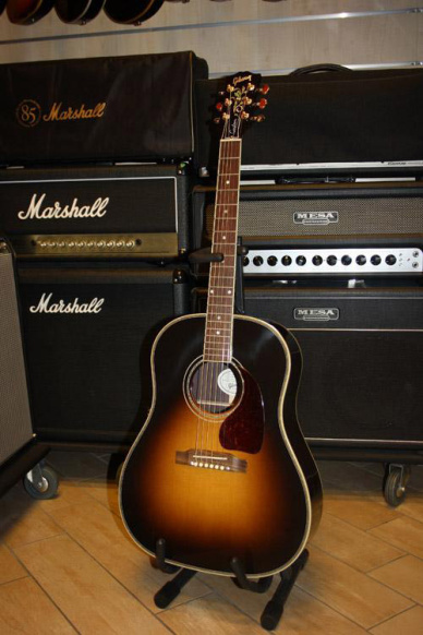 Gibson J-45 Custom Rosewood Vintage Sunburst