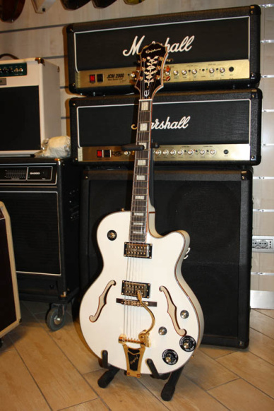 Epiphone Emperor Swingster White Royale