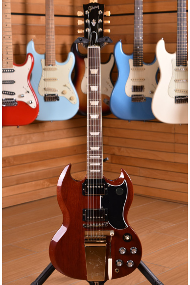 Gibson USA SG Standard '61 Maestro Vibrola Vintage Cherry ( S.N. 234410101 )