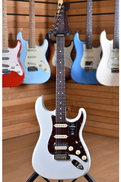 Fender Limited Edition American Professional II Stratocaster HSS Rosewood Fingerboard & Neck Sonic Blue