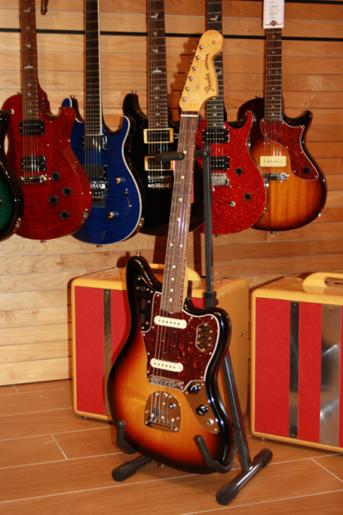 Fender Classic Player Jaguar 3 Colour Sunburst