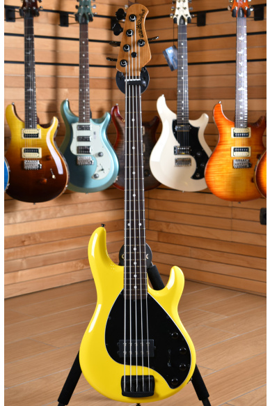 Music Man Sting Ray 5 Special H HD Ebony Fingerboard Roasted Maple Neck Black Pickguard Yellow