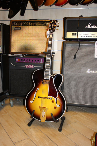Gibson Custom Archtop Series Historic Collection Wes Montgomery L-5 CES Vintage Sunburst