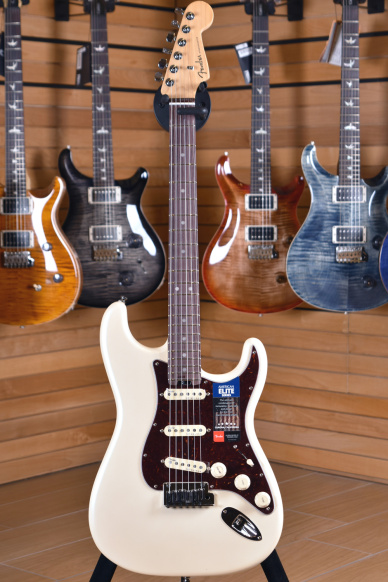 Fender American Elite Stratocaster Rosewood Fingerboard Olympic Pearl