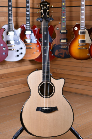 Taylor 914CE Grand Auditorium V-Class Bracing Sitka Spruce/East Indian Rosewood
