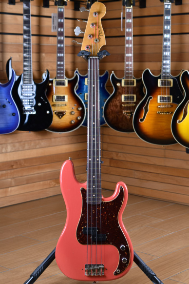 Fender Custom Shop Precision Bass Pino Palladino Signature Rosewood Fingerboard Fiesta Red over Desert Sand