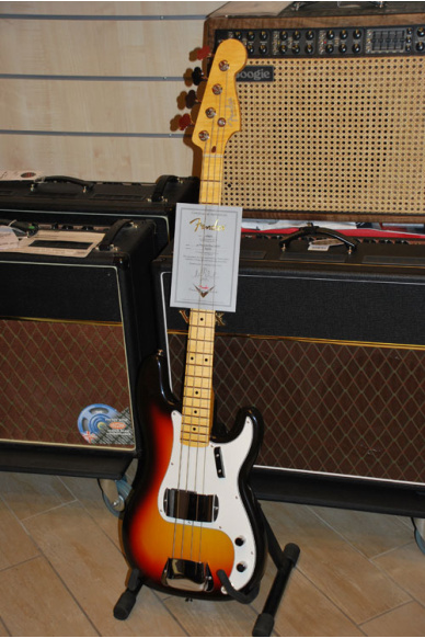Fender Custom Shop '59 Precision Bass NOS 3 Color Sunburst