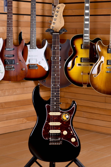 Sire Guitars Larry Carlton S3 Black