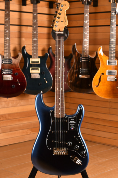 Fender American Professional II Stratocaster Rosewood Fingerboard Dark Night
